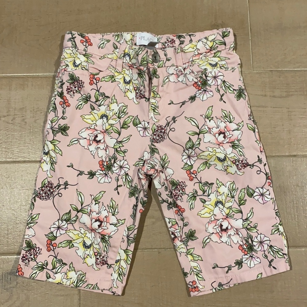 Children’s place girls floral jean shorts